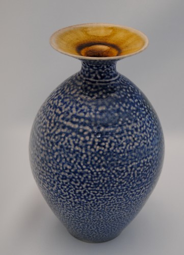 Blue vase salt