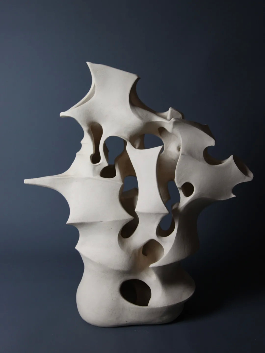 《竹影-拂云》53x20x62cm 紫砂  2019