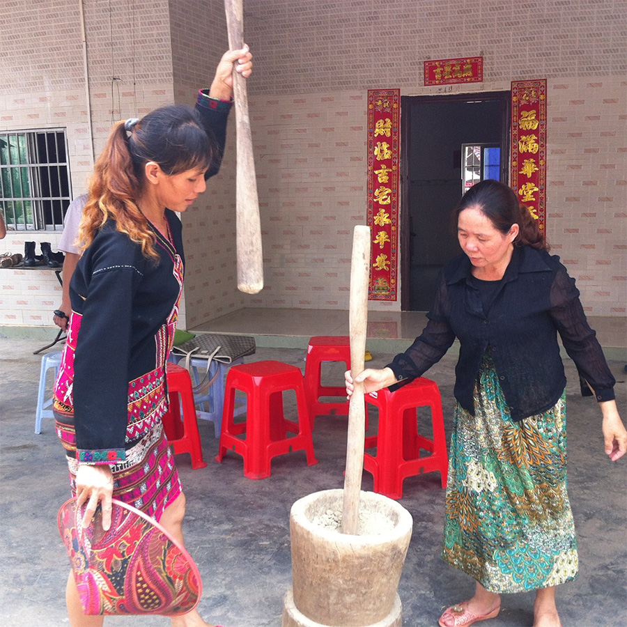 探秘海南黎族原始制陶技艺