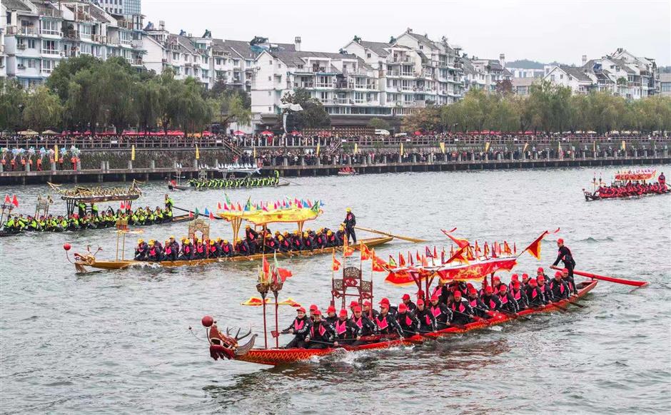 Masters of ceramics showcase work in Longquan